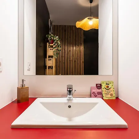 Urban Chic - Terrace - Private Parking Appartement