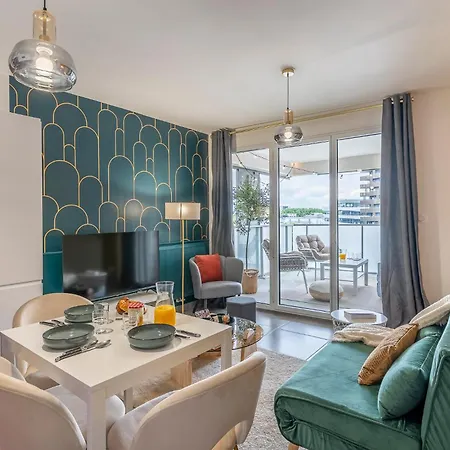 Appartement Urban Chic - Terrace - Private Parking