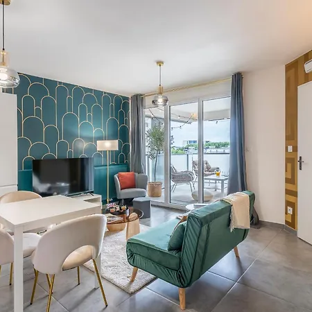 Urban Chic - Terrace - Private Parking